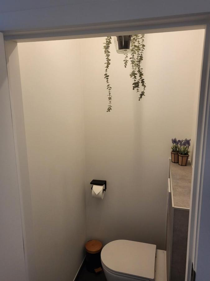 トンヘレン Loogiezアパートホテル エクステリア 写真